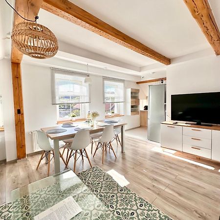 Klimatyczny Apartament Nr 8 Z Widokiem Na Gory Sowie بيلافه المظهر الخارجي الصورة